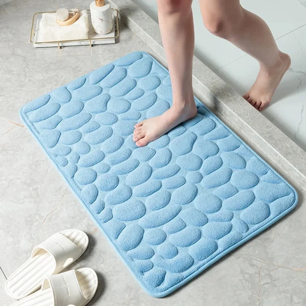 Cobblestone Comfort: Memory Foam Bath Mat with Non-Slip Base